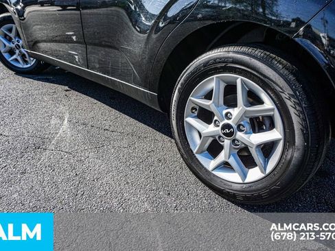 Used 2024 Kia Soul LX w/ Option Group 015 image 17