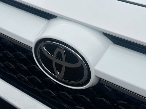 Certified 2025 Toyota RAV4 SE image 32