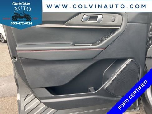 Used 2025 Ford Explorer ST-Line w/ ST-Line Street Pack image 14