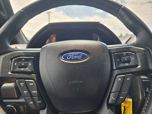Used 2017 Ford F150 XLT w/ Equipment Group 302A Luxury AWD/4WD image 22