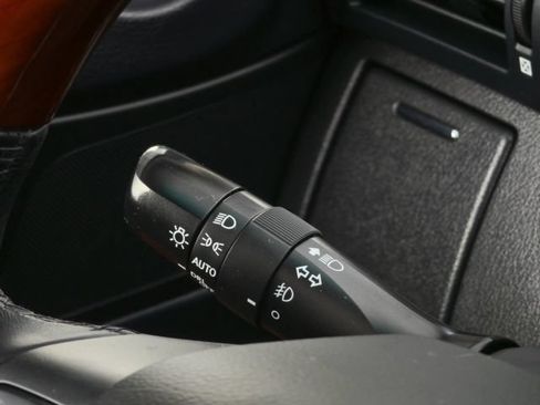 Used 2010 Lexus RX 450h AWD image 38