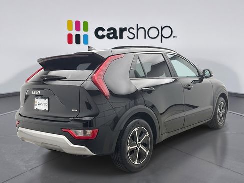 Used 2024 Kia Niro EX image 5