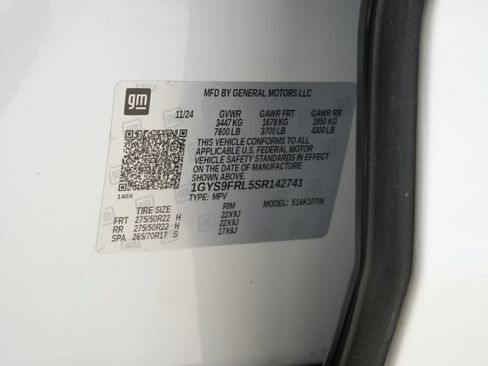 Used 2025 Cadillac Escalade Sport w/ Touring Package AWD/4WD image 24