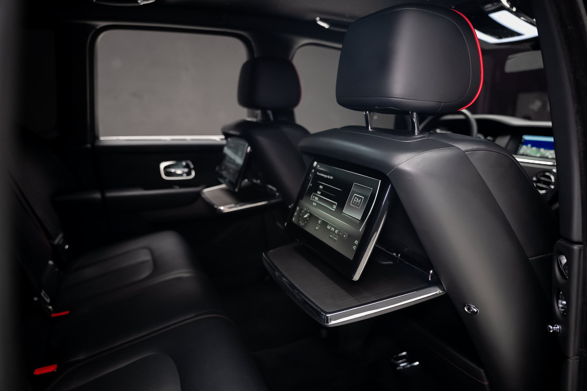 Used 2022 Rolls-Royce Cullinan w/ Technology Package AWD/4WD image 73