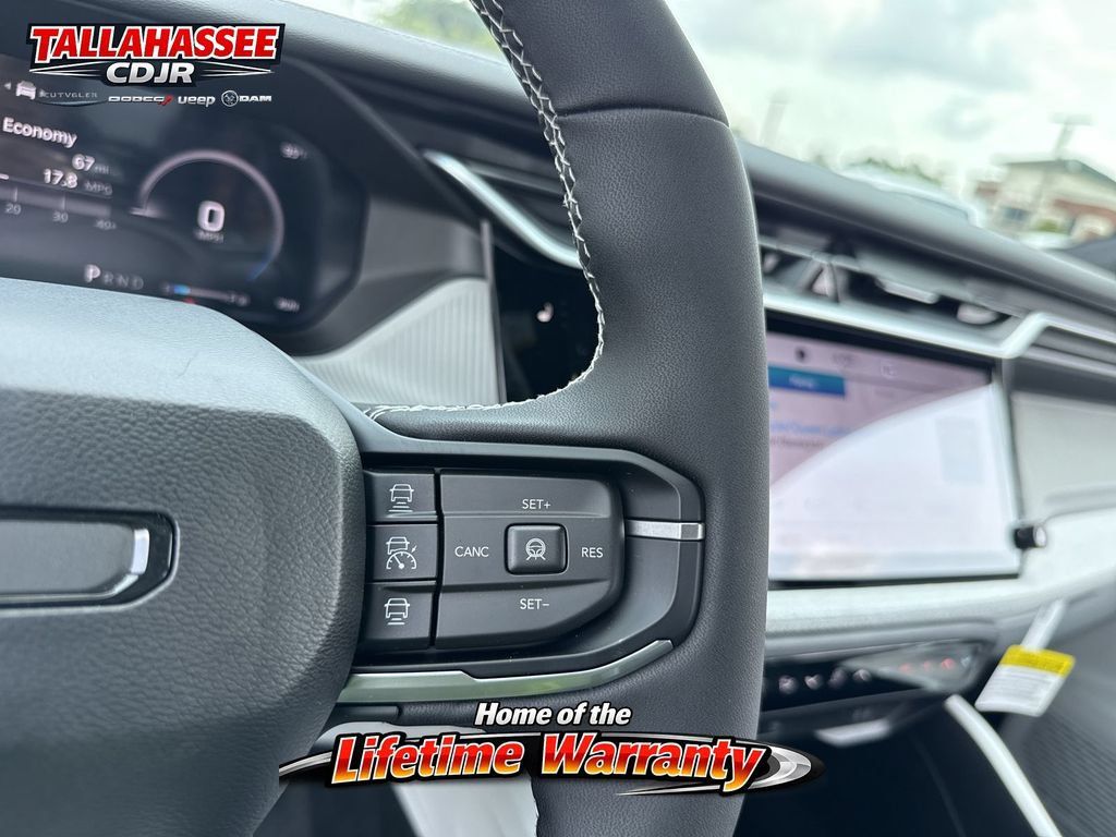 New 2026 Jeep Cherokee Laredo AWD/4WD image 21