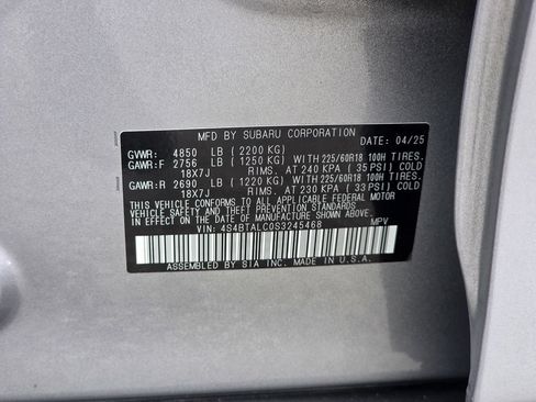 Certified 2025 Subaru Outback Onyx Edition AWD/4WD image 32