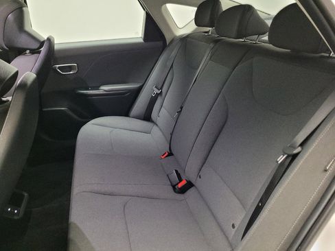 Used 2025 Kia K4 FWD image 18