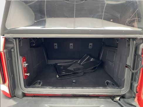 Used 2024 Ford Bronco Outer Banks AWD/4WD image 16