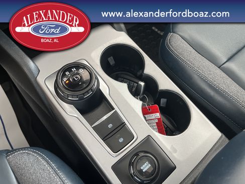 Used 2022 Ford Bronco Sport Outer Banks w/ Tech Package AWD/4WD image 19