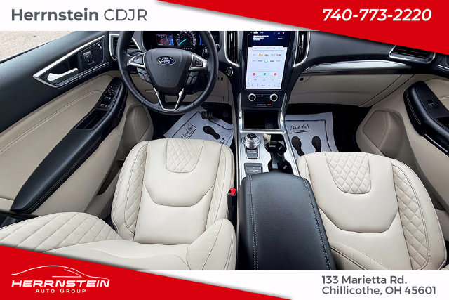 Used 2023 Ford Edge Titanium AWD/4WD image 10