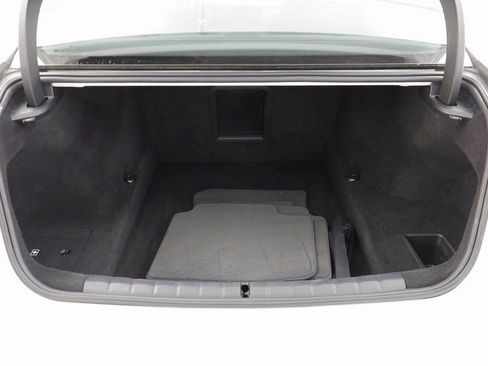 Certified 2023 BMW 760i xDrive AWD/4WD image 20