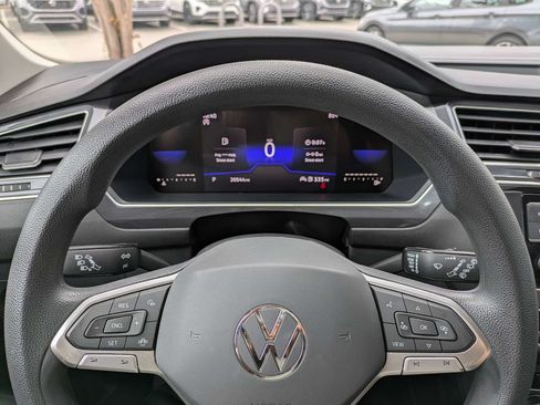 Certified 2023 Volkswagen Tiguan S FWD image 36