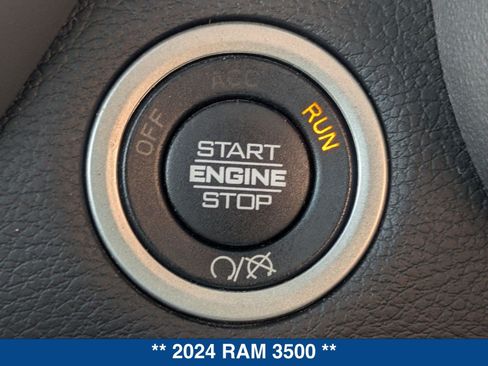 Used 2024 RAM 3500 Big Horn AWD/4WD image 35