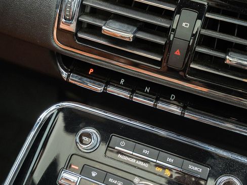 Used 2020 Lincoln Navigator Reserve w/ Equipment Group 208A Reserve AWD/4WD image 51