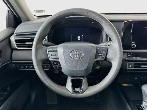 Used 2025 Toyota Camry LE FWD image 18