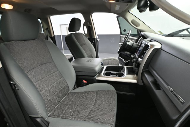 Used 2018 RAM 1500 Big Horn AWD/4WD image 35