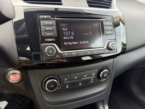 Used 2017 Nissan Sentra SV image 24