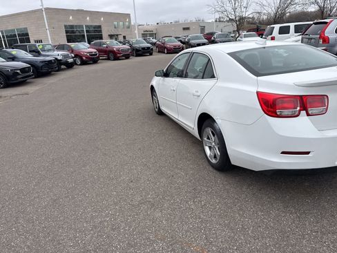 Used 2015 Chevrolet Malibu LT image 6