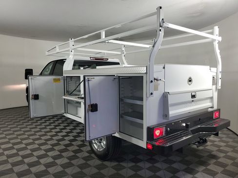 New 2026 Chevrolet Silverado 2500 W/T w/ WT Convenience Package RWD image 6
