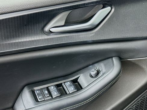 Used 2023 Jeep Grand Cherokee Laredo w/ Luxury Tech Group I image 15