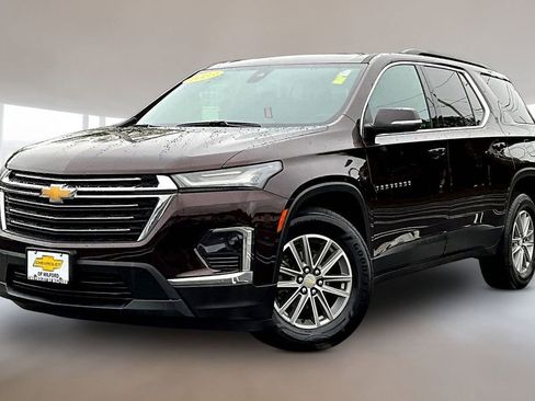 Used 2023 Chevrolet Traverse LT AWD/4WD image 3