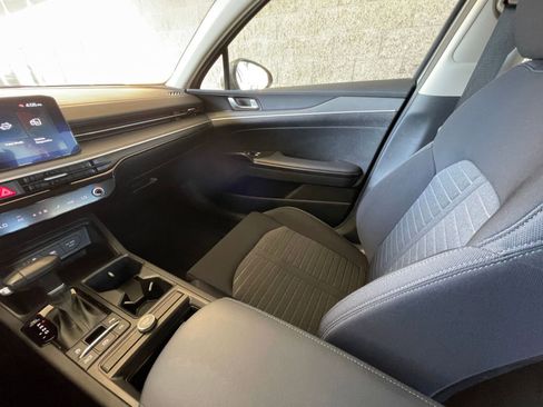 Used 2025 Kia K5 LXS image 35