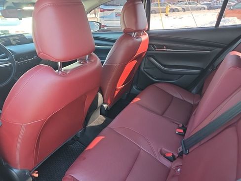 Used 2023 MAZDA MAZDA3 s image 17