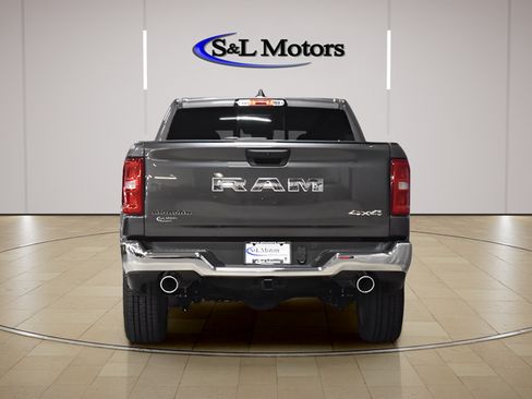 New 2026 RAM 1500 Big Horn AWD/4WD image 7
