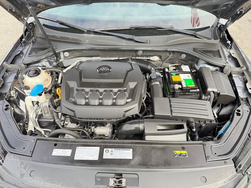 Used 2018 Volkswagen Passat 2.0T SE image 71