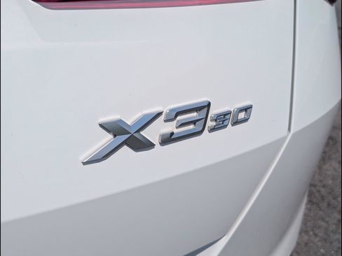 Used 2025 BMW X3 xDrive30i w/ Premium Package AWD/4WD image 18