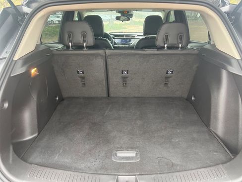 Certified 2022 Buick Encore GX Preferred w/ Cold Weather Comfort Package image 27