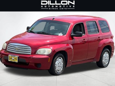 Used 2010 Chevrolet HHR LS FWD image 8
