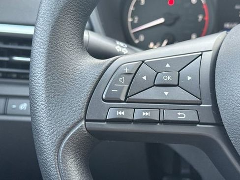 Used 2025 Nissan Altima 2.5 S image 25