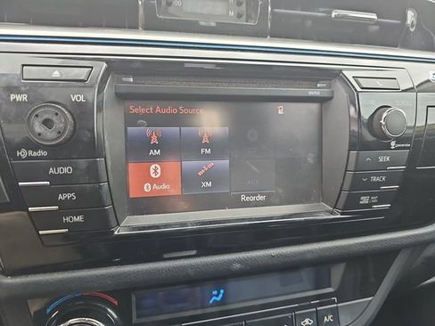 Used 2014 Toyota Corolla S Premium w/ Driver Convenience Package image 17