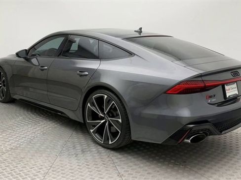 Used 2022 Audi RS 7 Sportback w/ Black Optic Package image 4