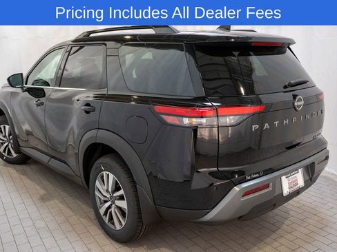 New 2026 Nissan Pathfinder SL AWD/4WD image 4