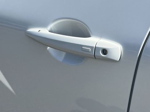 New 2026 Nissan Rogue SV AWD/4WD image 26