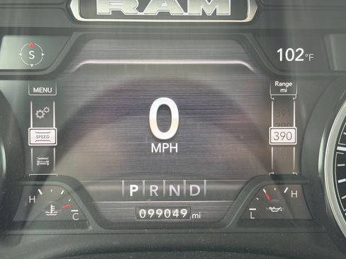 Used 2022 RAM 1500 Laramie w/ Sport Appearance Package AWD/4WD image 2