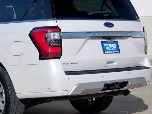 Used 2019 Ford Expedition Max Platinum image 32