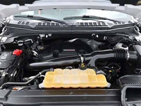 Used 2018 Ford F150 Raptor w/ Equipment Group 802A Luxury AWD/4WD image 43