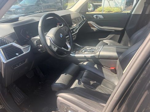 Used 2026 BMW X7 xDrive40i AWD/4WD image 11