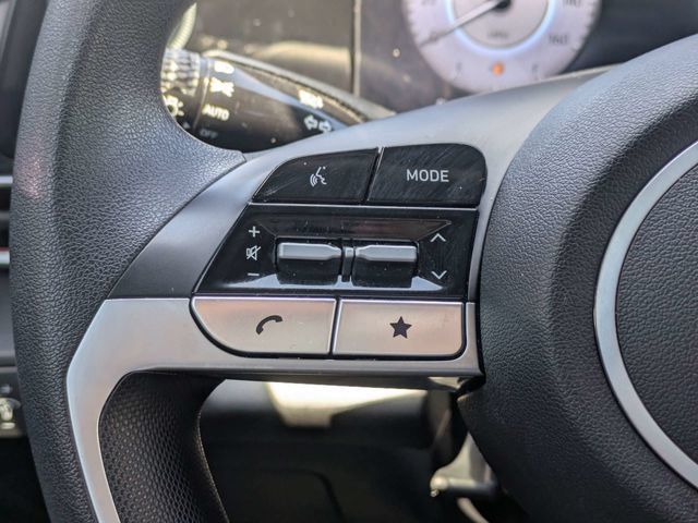 Used 2024 Hyundai Elantra SEL FWD image 24