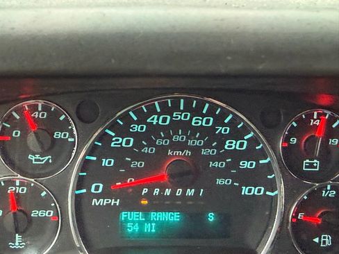 Used 2019 Chevrolet Express 3500 LT w/ LT Preferred Equipment Group image 16