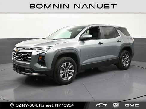 Used 2026 Chevrolet Equinox LT w/ Safety and Technology Package FWD image 1