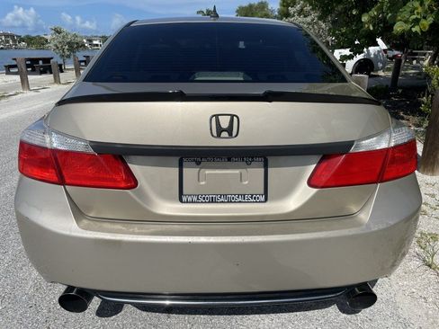 Used 2013 Honda Accord LX image 37