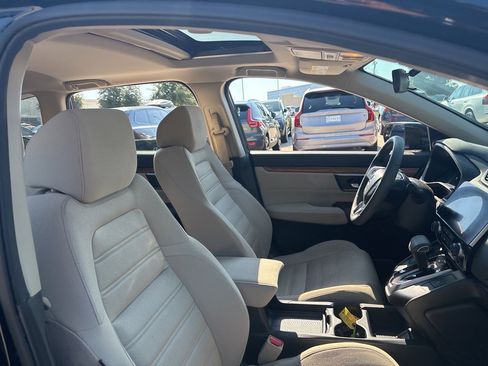 Used 2017 Honda CR-V EX image 11