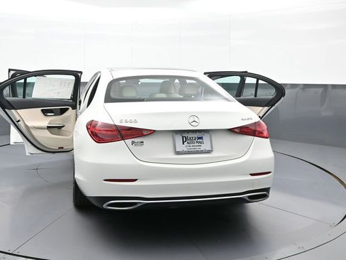 Used 2022 Mercedes-Benz C 300 4MATIC Sedan image 51