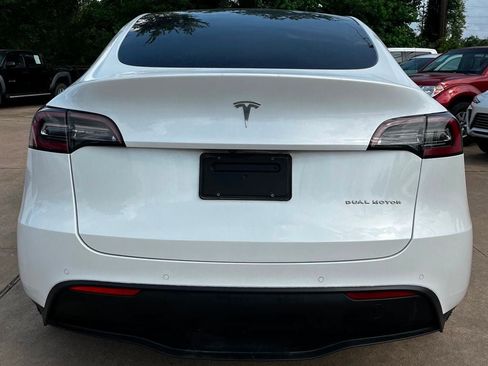 Used 2020 Tesla Model Y Long Range AWD/4WD image 8