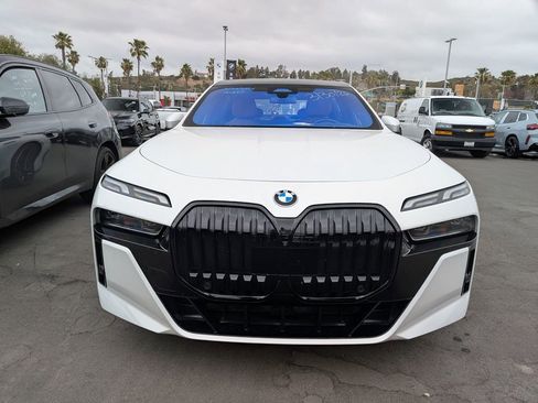 Used 2023 BMW 740i w/ Parking Assistance Package image 3