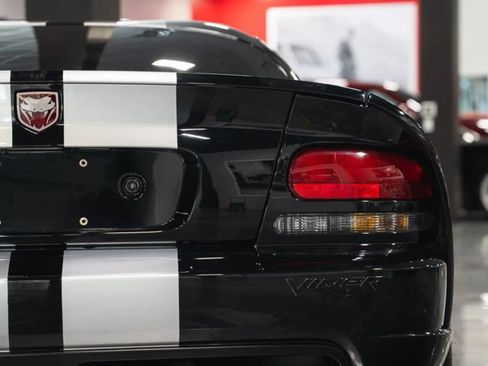 Used 2006 Dodge Viper SRT-10 RWD image 33